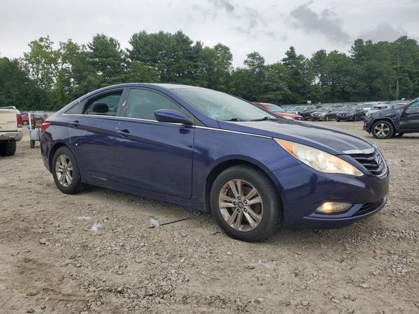 2013 HYUNDAI SONATA