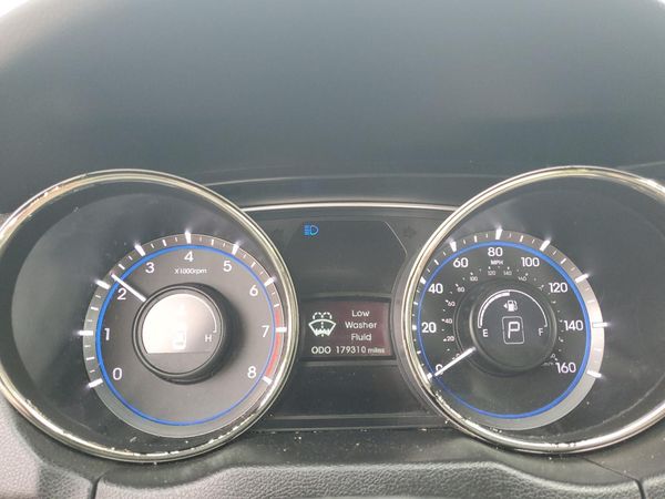 2013 HYUNDAI SONATA