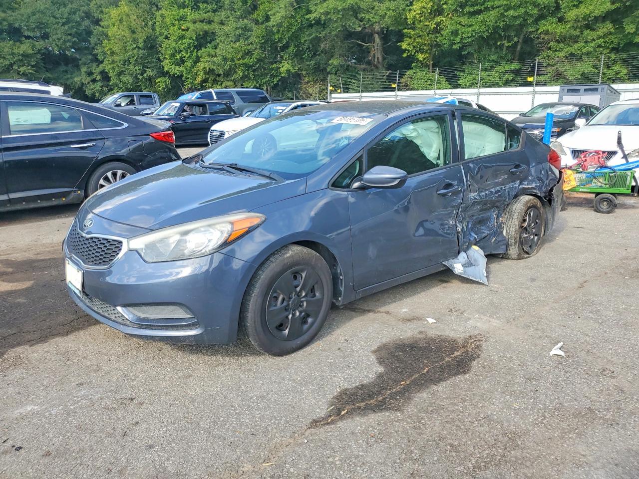 2016 KIA FORTE GL (Middle-Low Grade)