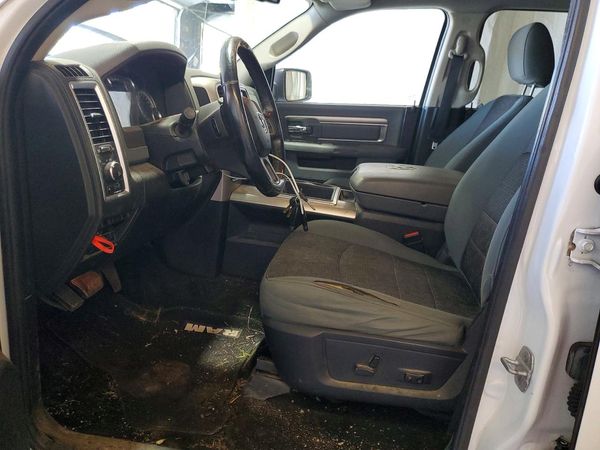 2014 RAM 1500 SLT