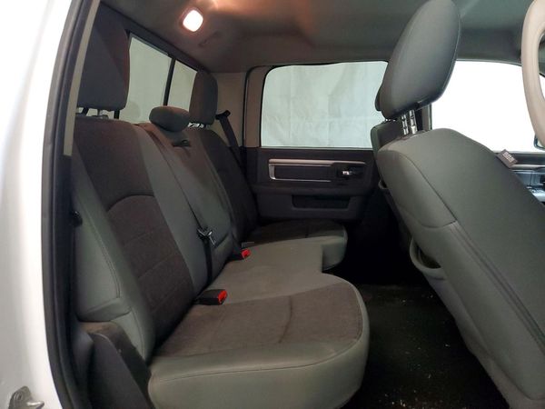 2014 RAM 1500 SLT