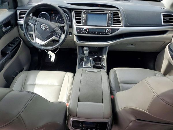 2014 TOYOTA HIGHLANDER Base/Hybrid — CKPT
