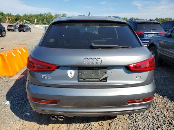 2015 AUDI Q3