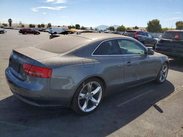 2012 AUDI A5 quattro Premium Plus