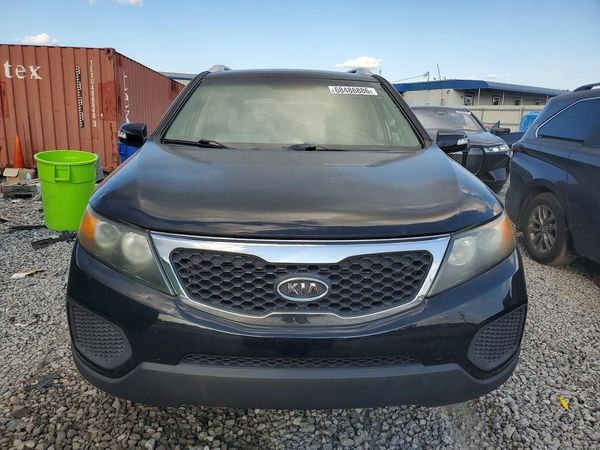 2013 KIA SORENTO Base / LX