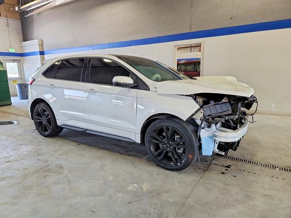 2022 FORD EDGE ST — Passenger 3/4