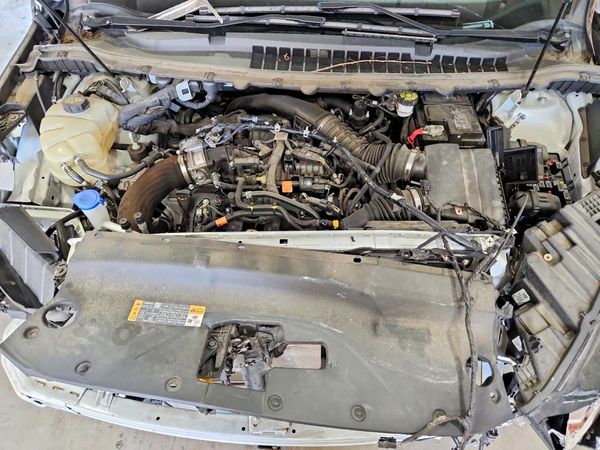 2022 FORD EDGE ST — Engine bay