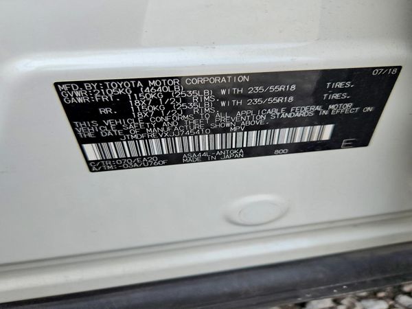 2018 TOYOTA RAV4