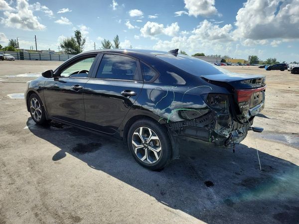 2021 KIA FORTE FE, LXS