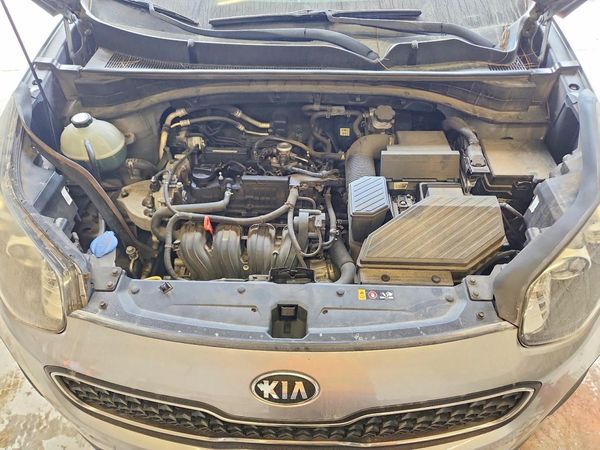2019 KIA SPORTAGE — Engine bay