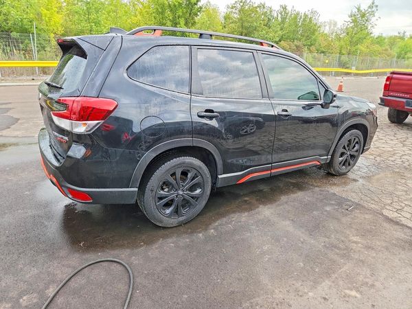 2021 SUBARU FORESTER