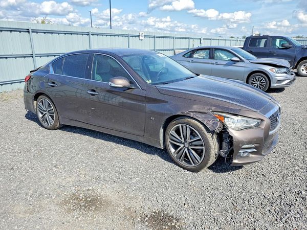 2015 INFINITI Q50 — Passenger 3/4