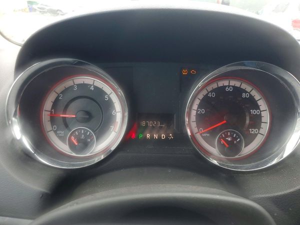 2015 DODGE GRAND CARAVAN SE