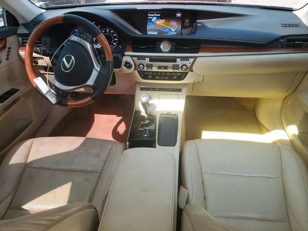 2014 LEXUS ES