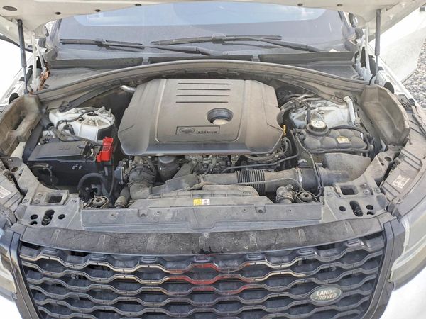 2018 LAND ROVER RANGEROVER R-Dynamic HSE — Engine bay