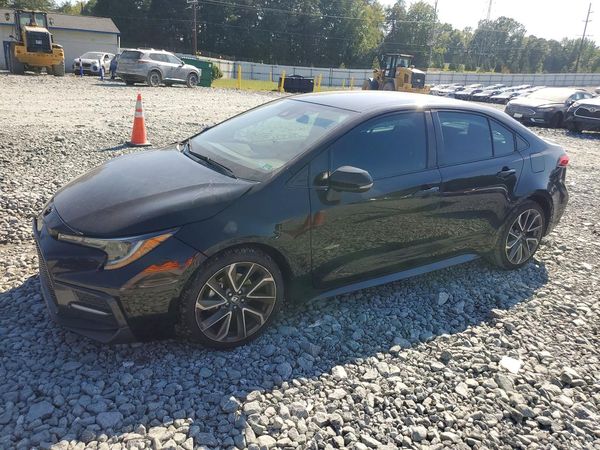 2021 TOYOTA COROLLA SE, CVT — Front 3/4