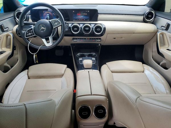 2020 MERCEDES-BENZ CLA