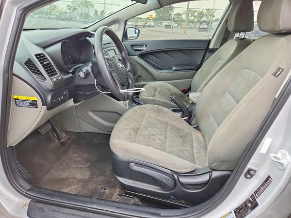 2015 KIA FORTE GL(Middle-low grade)
