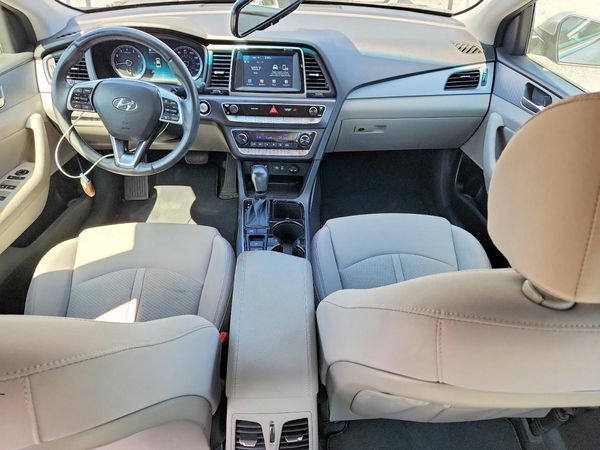 2019 HYUNDAI SONATA