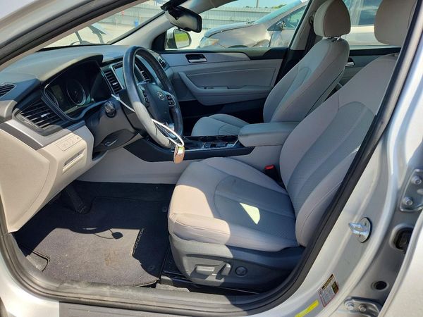 2019 HYUNDAI SONATA