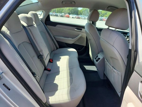 2019 HYUNDAI SONATA