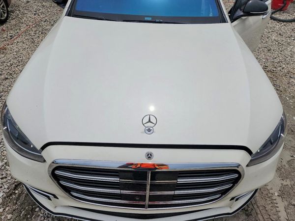 2023 MERCEDES-BENZ S S580 4MATIC — Engine bay