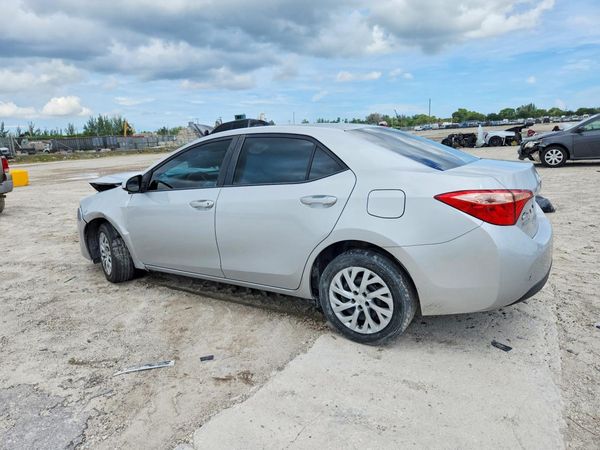 2018 TOYOTA COROLLA