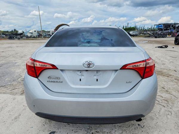 2018 TOYOTA COROLLA