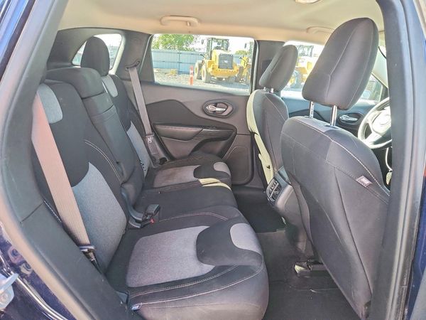 2016 JEEP CHEROKEE Sport — PSRS