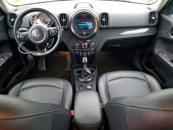 2019 MINI COOPER