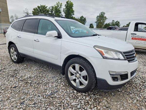 2016 CHEVROLET TRAVERSE 1LT — Passenger 3/4