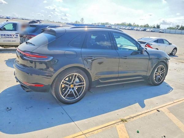2021 PORSCHE MACAN Turbo