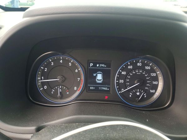2021 HYUNDAI KONA SEL