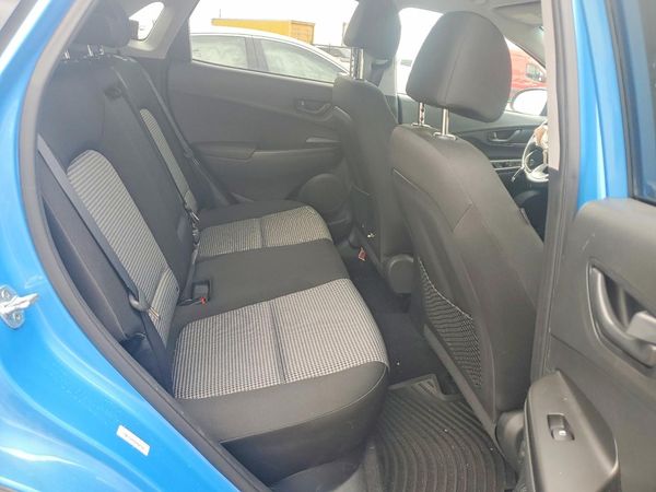 2021 HYUNDAI KONA SEL