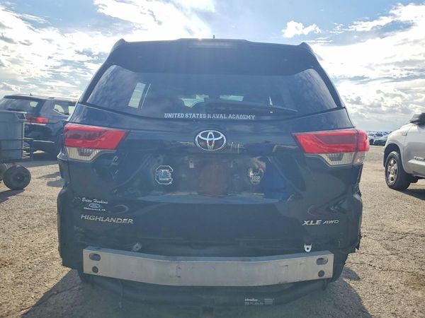 2017 TOYOTA HIGHLANDER SE/XLE