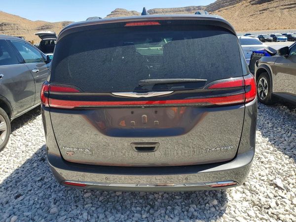 2022 CHRYSLER PACIFICA Limited