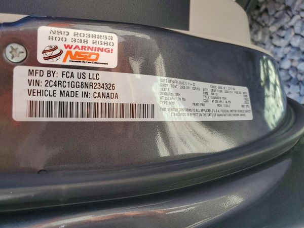 2022 CHRYSLER PACIFICA Limited