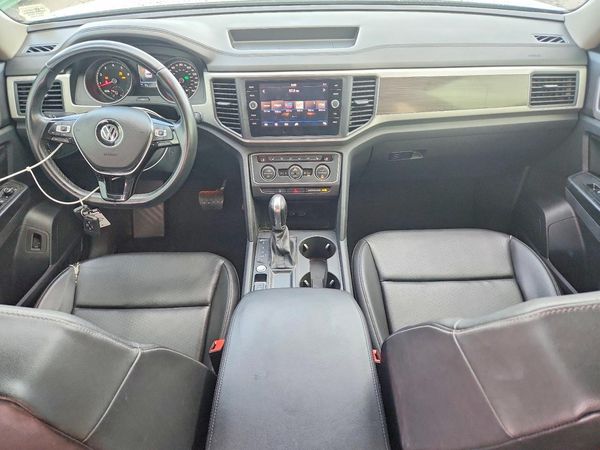 2019 VOLKSWAGEN ATLAS SE