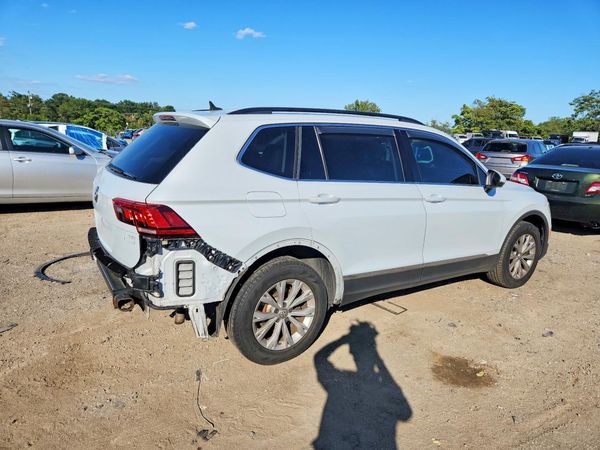 2018 VOLKSWAGEN TIGUAN SE, 4Motion SEL