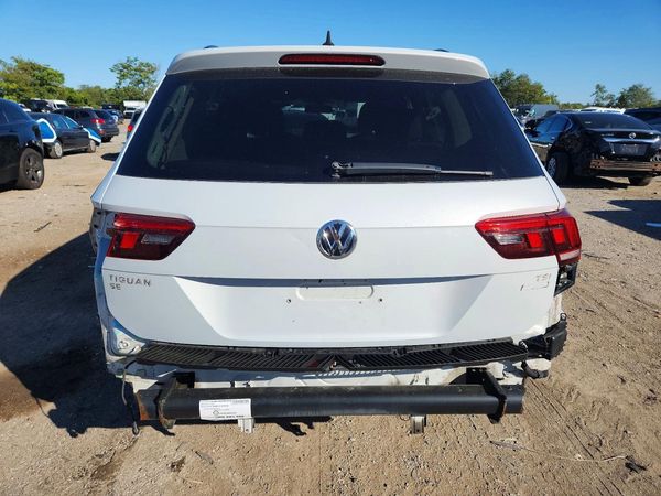 2018 VOLKSWAGEN TIGUAN SE, 4Motion SEL