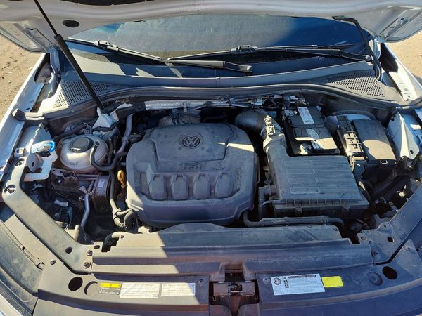 2018 VOLKSWAGEN TIGUAN SE, 4Motion SEL