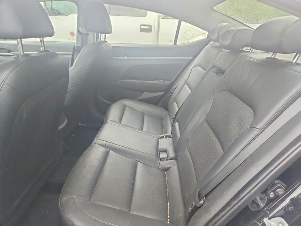 2017 HYUNDAI ELANTRA