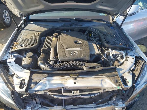 2016 MERCEDES-BENZ C-CLASS C300-4M