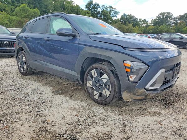 2024 HYUNDAI KONA SE