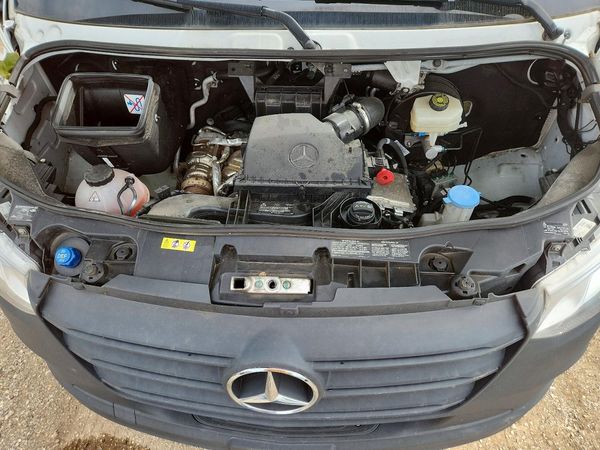 2025 MERCEDES-BENZ SPRINTER