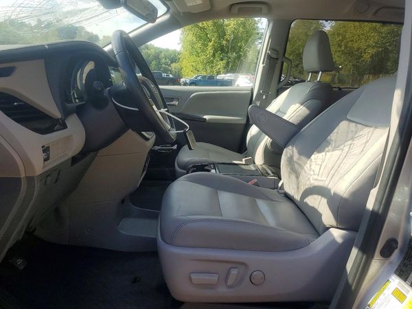 2020 TOYOTA SIENNA