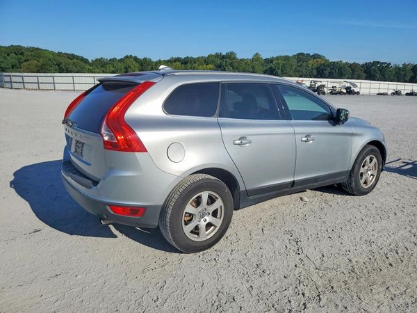 2012 VOLVO XC60