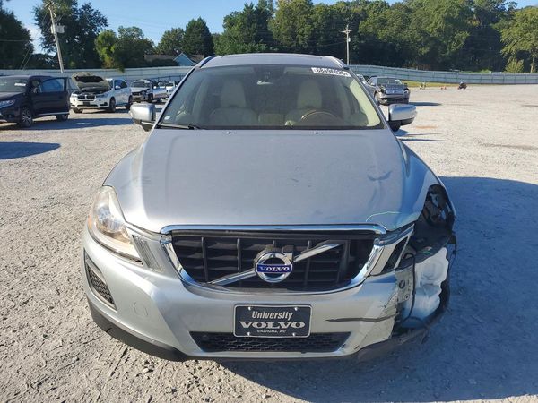 2012 VOLVO XC60