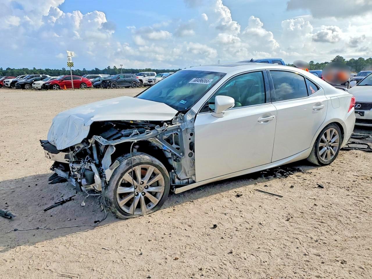 2016 LEXUS IS