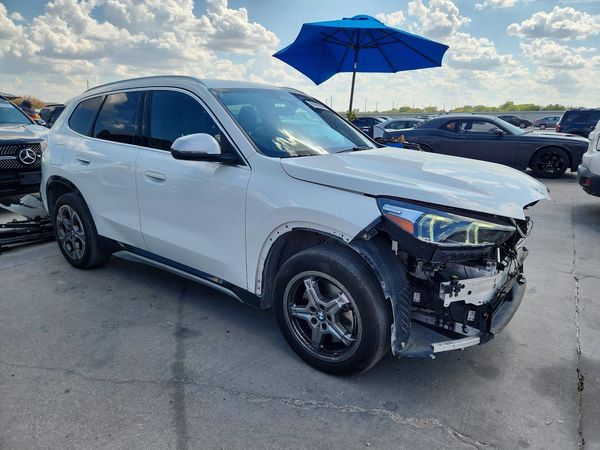 2024 BMW X1